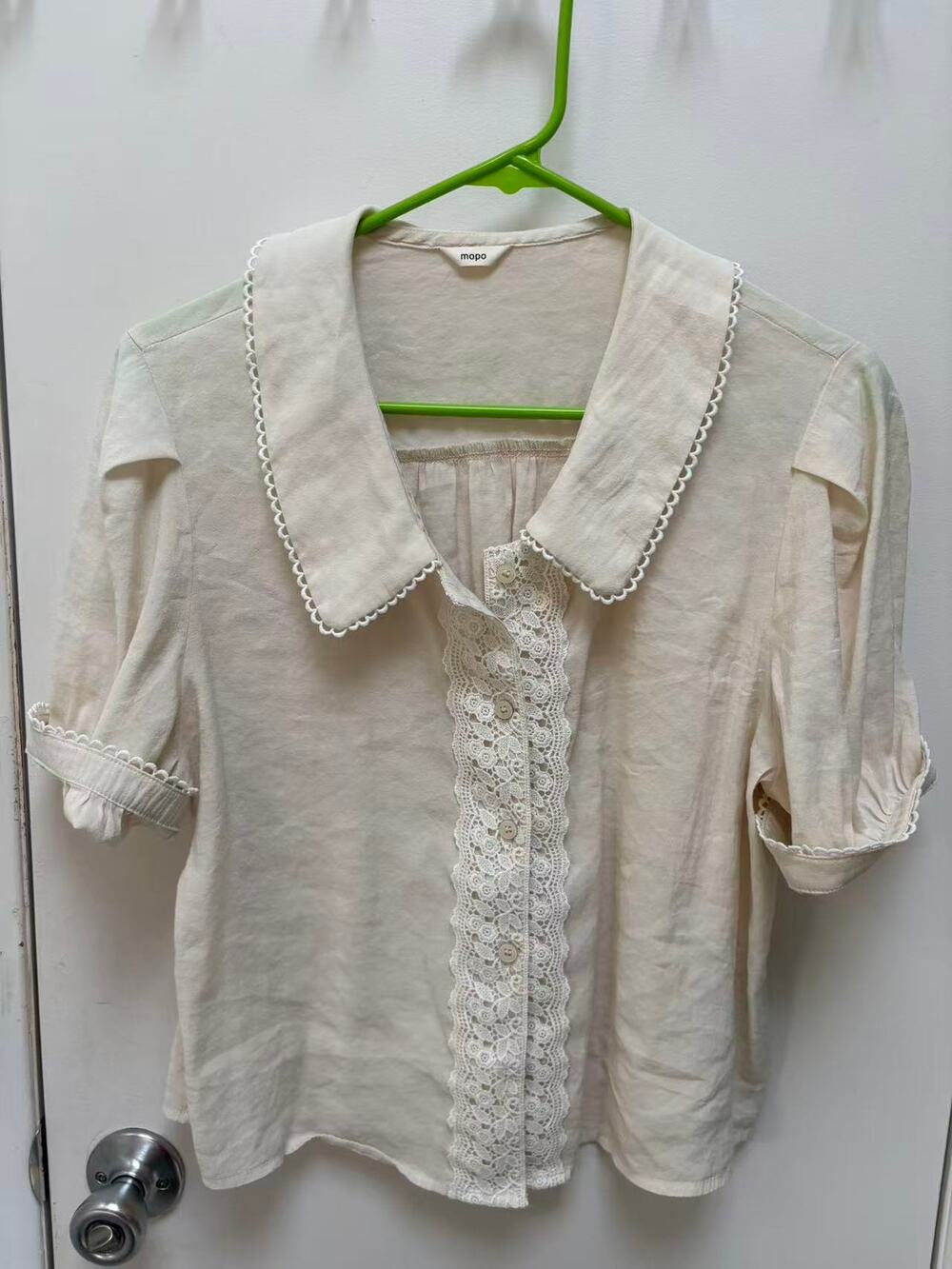 MOPO Vintage Cream Lace Blouse Peter Pan Collar Scalloped Trim Puff Sleeve M